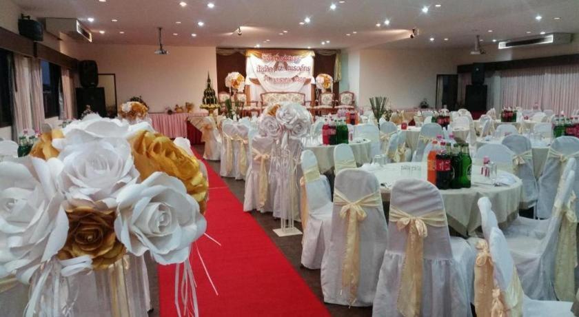 Dusit Hotel Sakon Nakhon Ngoại thất bức ảnh
