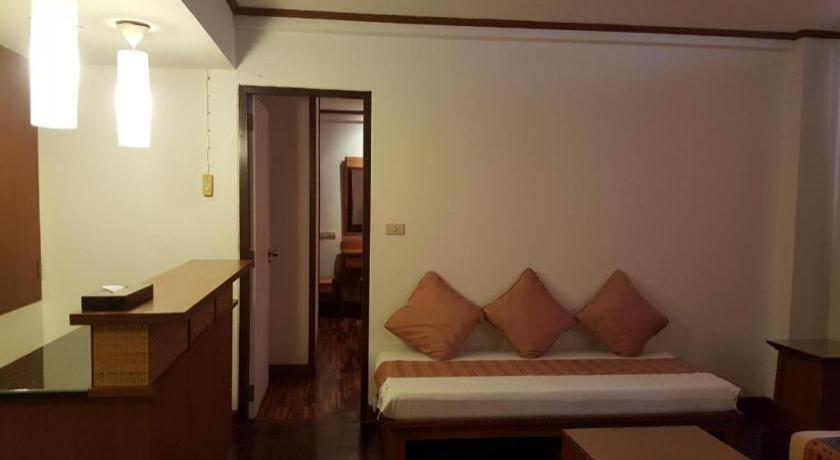 Dusit Hotel Sakon Nakhon Ngoại thất bức ảnh