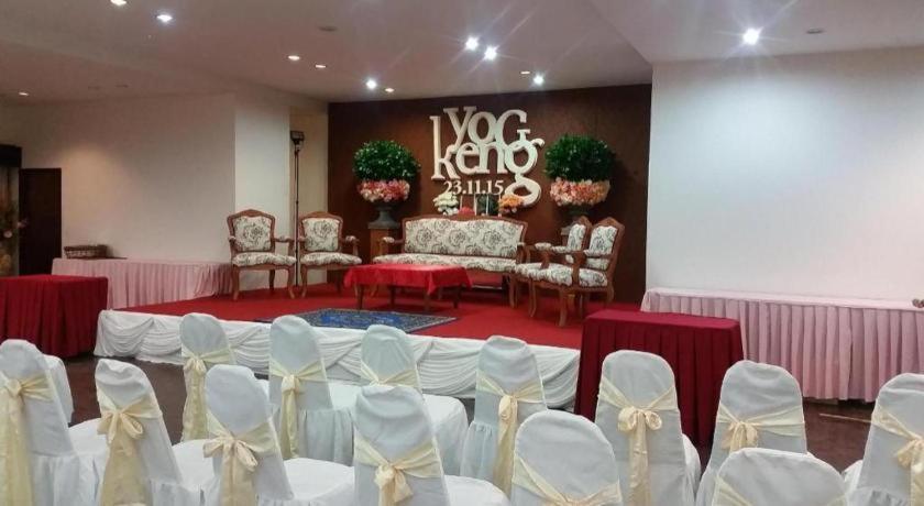 Dusit Hotel Sakon Nakhon Ngoại thất bức ảnh